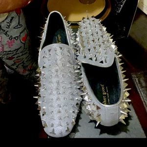 Cow suede spike shoes
